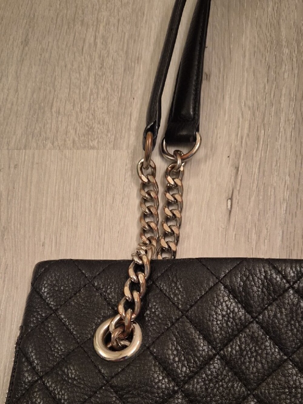Calvin Klein Black Quilted Shoulder Bag with Silver Chain Straps - Picture 7 of 14